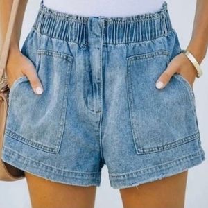 NWT Mustard Seed Baggie Shorts Size Large
